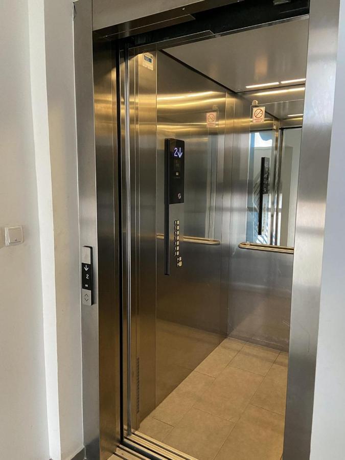 Portview Apartment リエカ エクステリア 写真