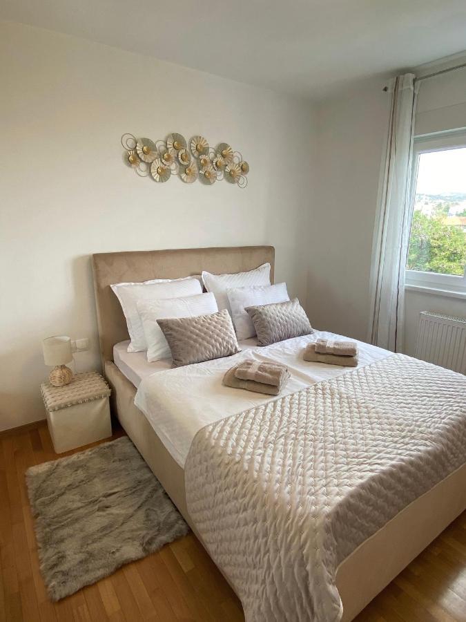 Portview Apartment リエカ エクステリア 写真