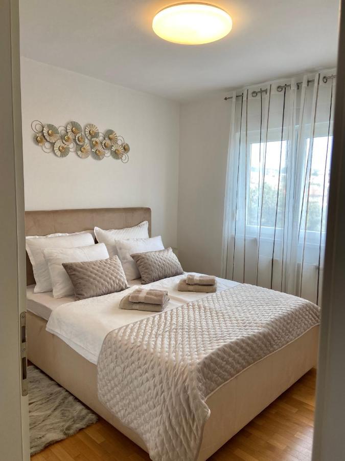 Portview Apartment リエカ エクステリア 写真